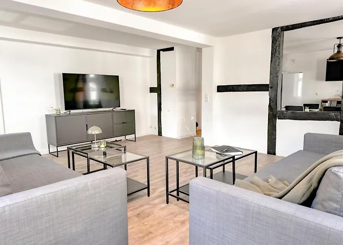 Neunzehn 01 * Höxter